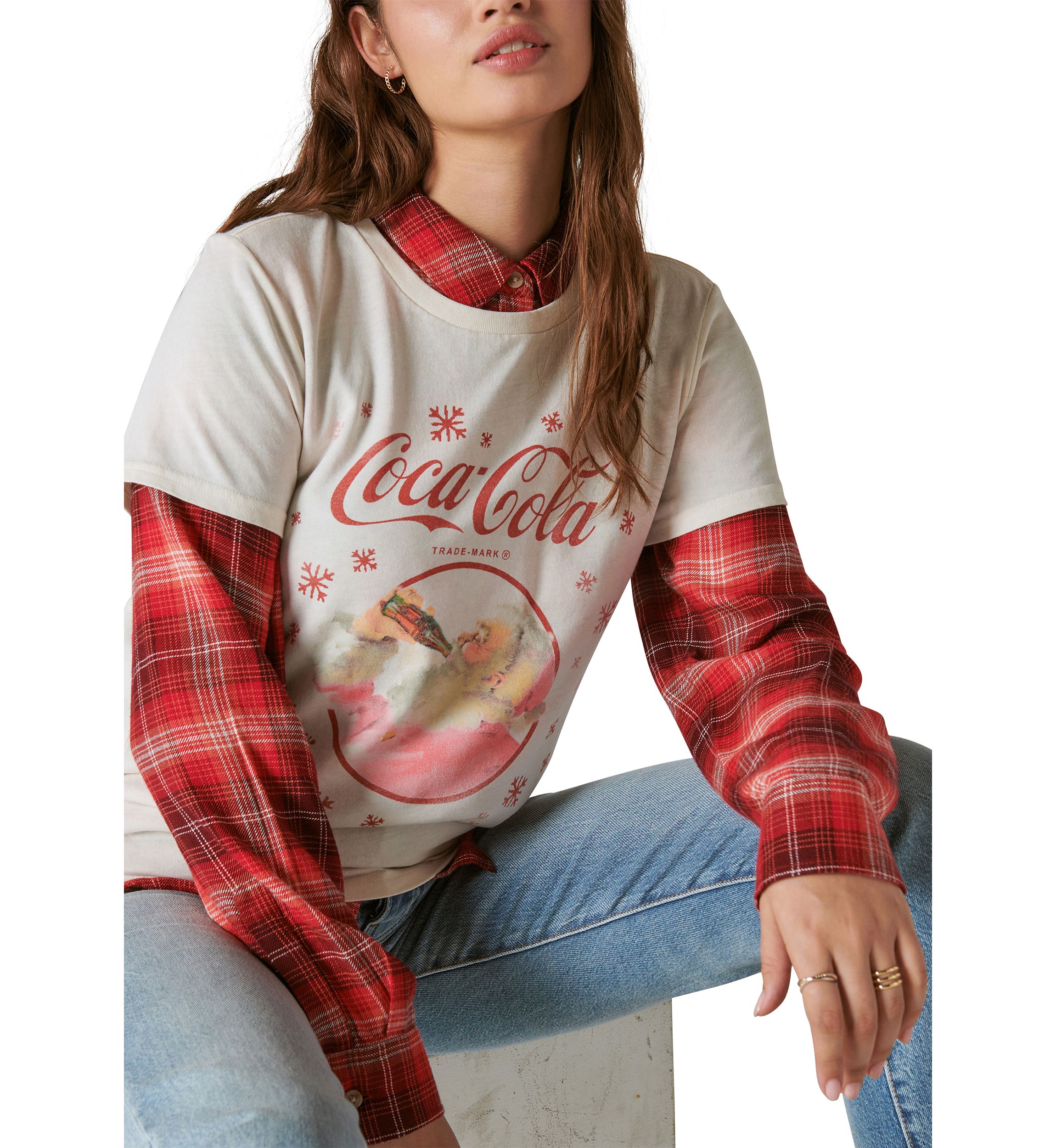 Coke Santa Snow Classic Crew Neck Graphic T-Shirt