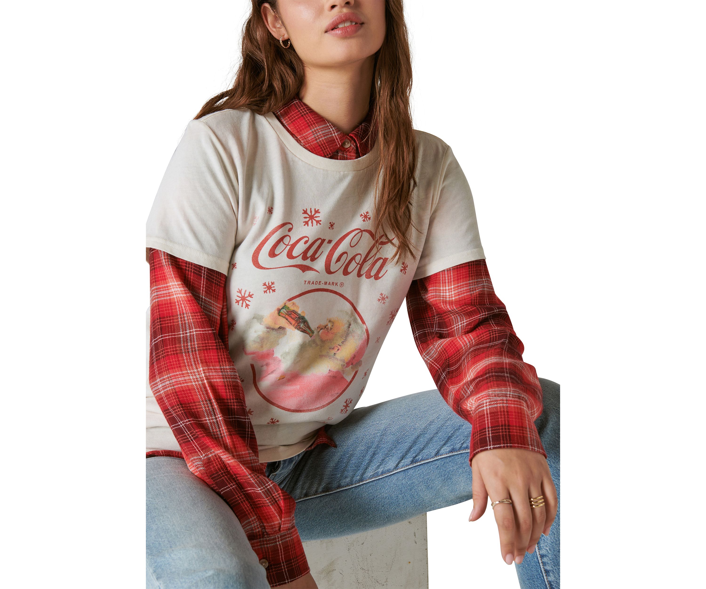 Coke Santa Snow Classic Crew Neck Graphic T-Shirt