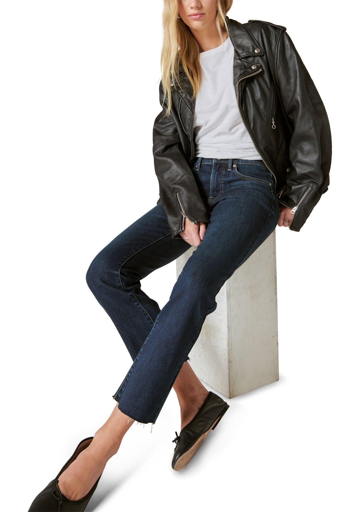 Womens Mid Rise Cropped Jeans 
