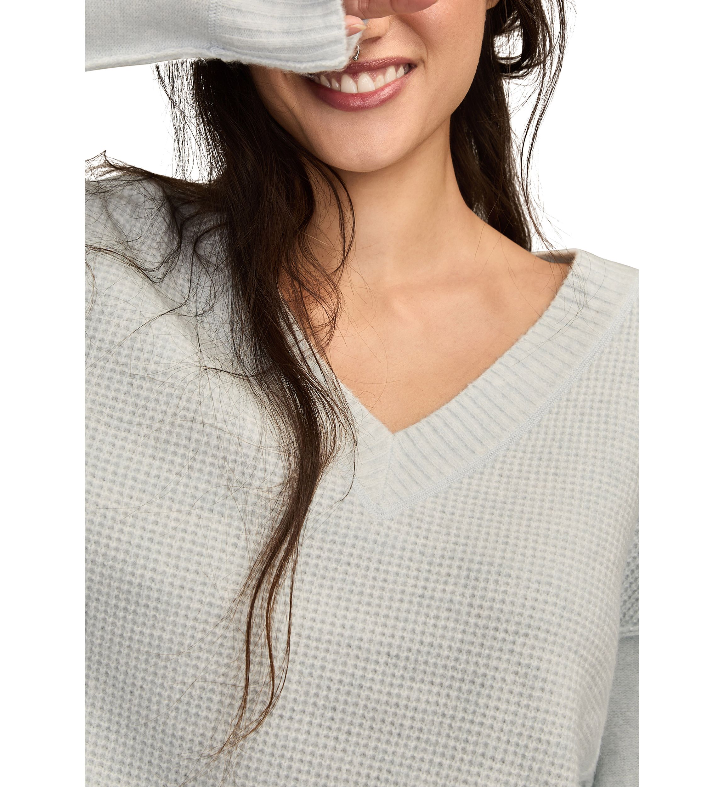 Womens Long Sleeve V-Neck Waffle Sweater