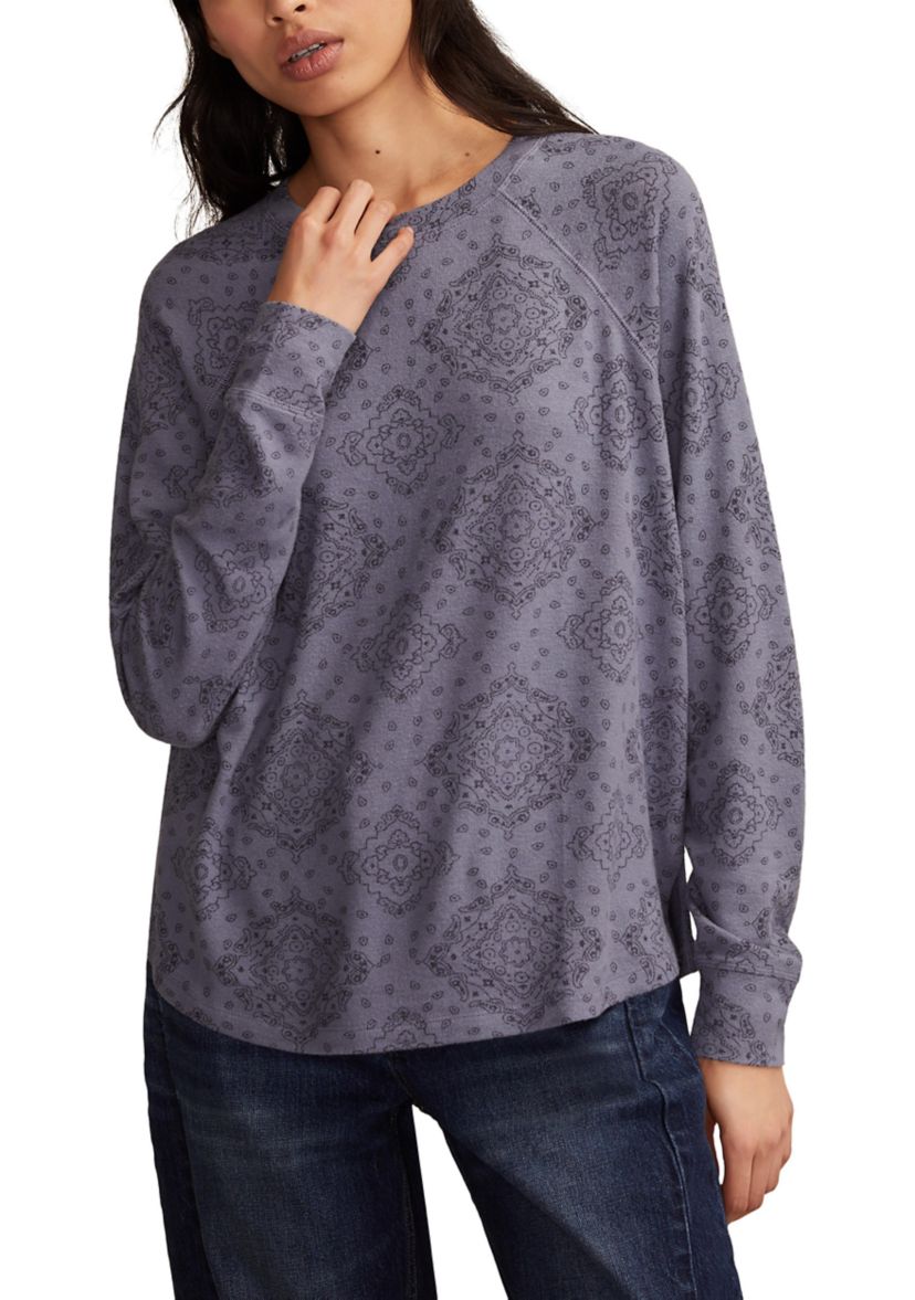 Womens Cloud Knit Printed Top
