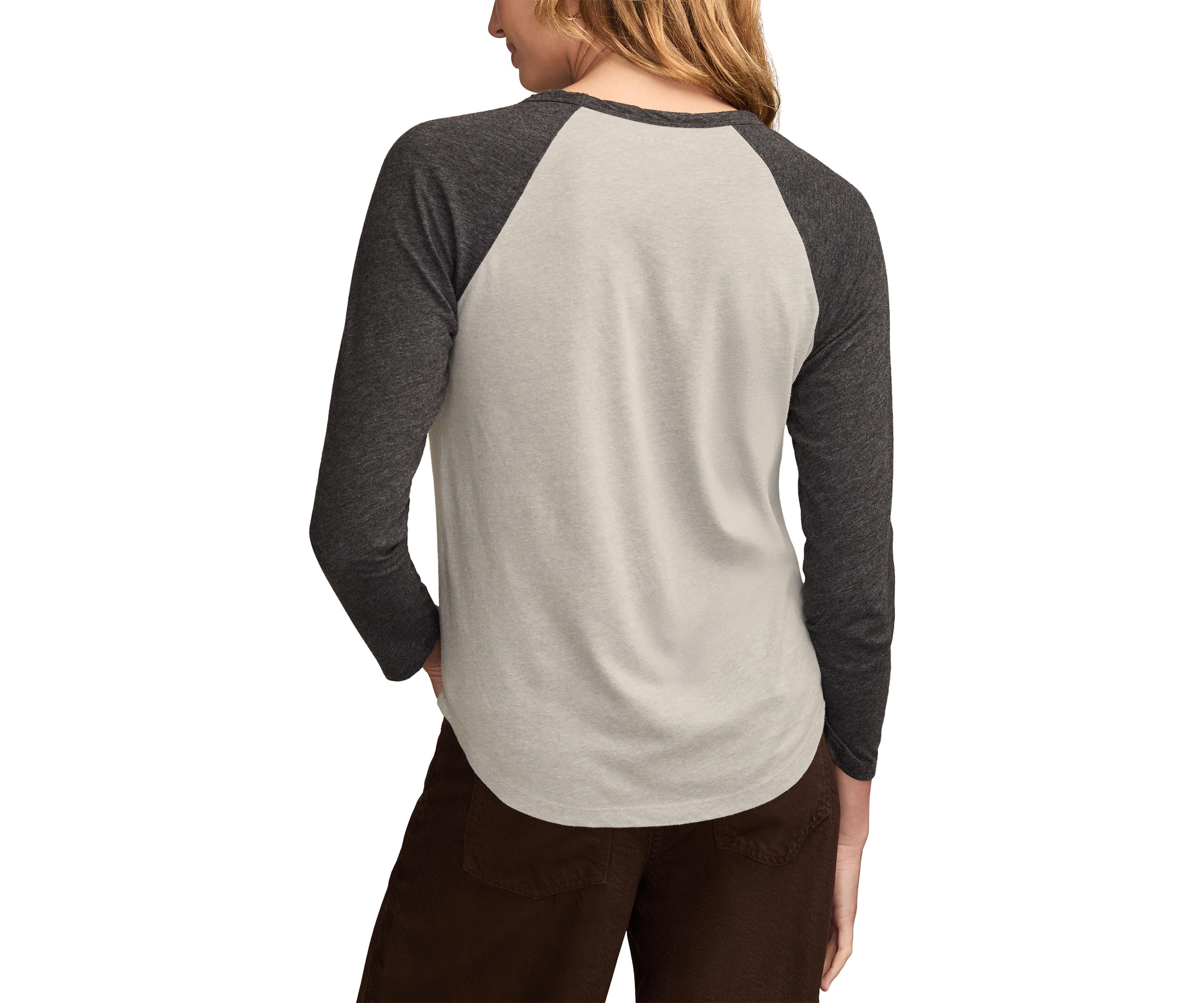 Womens 3/4 Raglan Sleeve Graphic Baseball T-Shirt