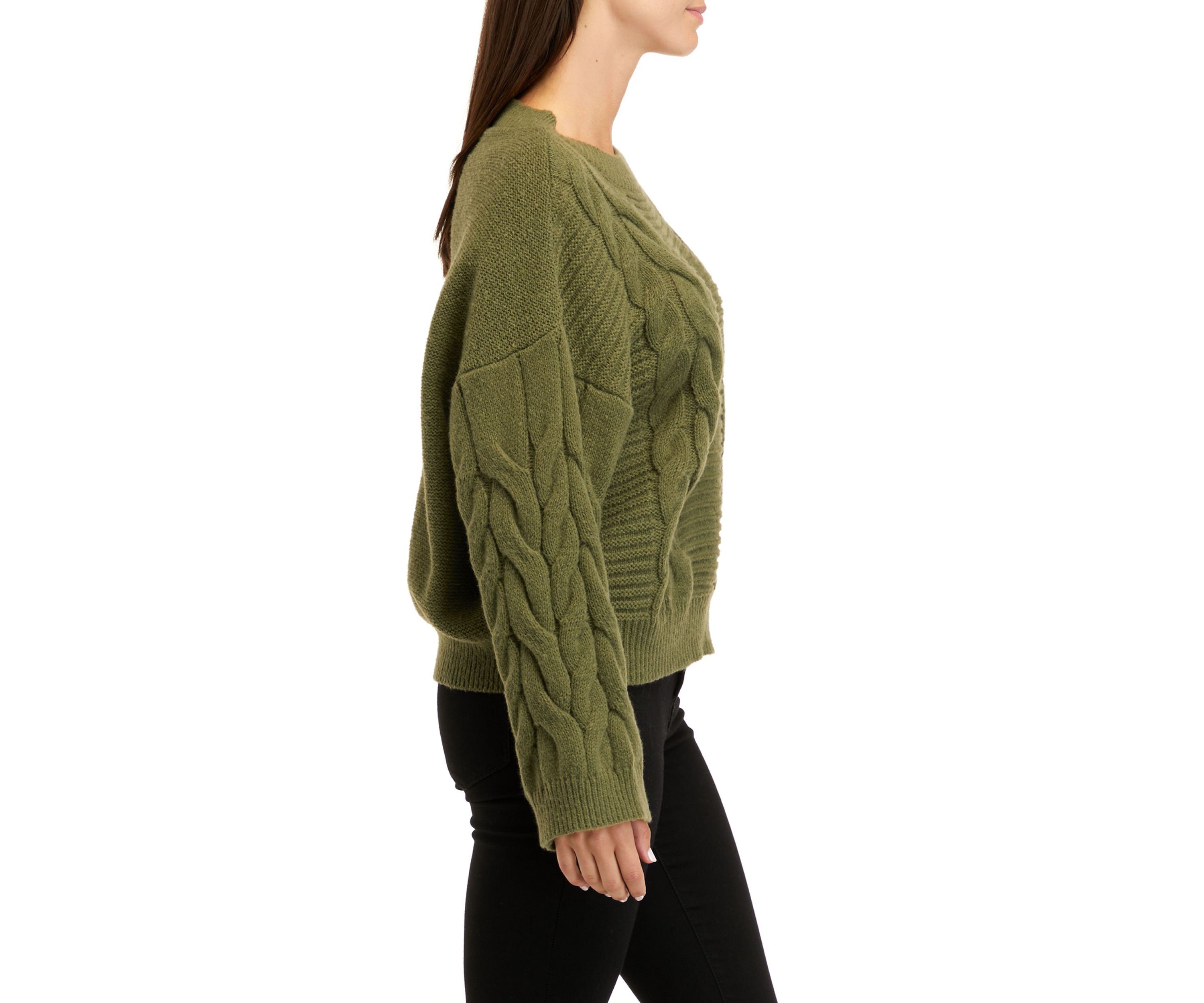 Womens Chunky Ribbed Cable Knit Sweater