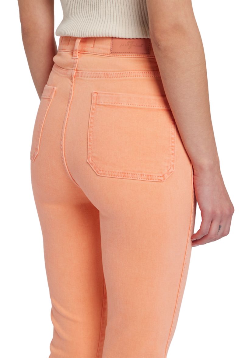 Womens High Waisted Slim Kick Jeans with Patch Pockets