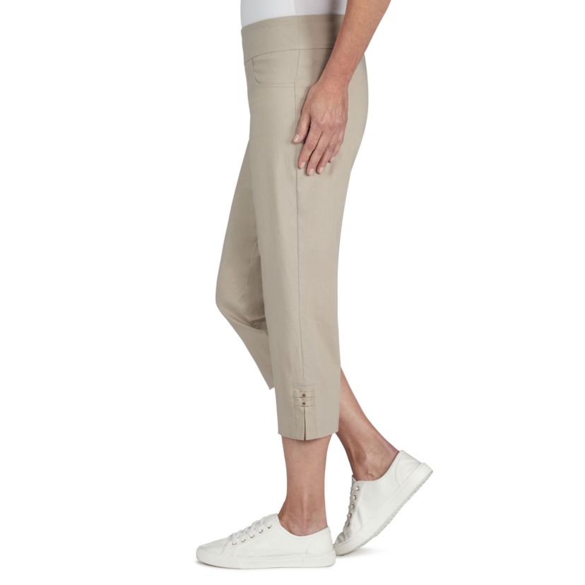 Solid Pull-On Capri Pants with Detailed Split Hem