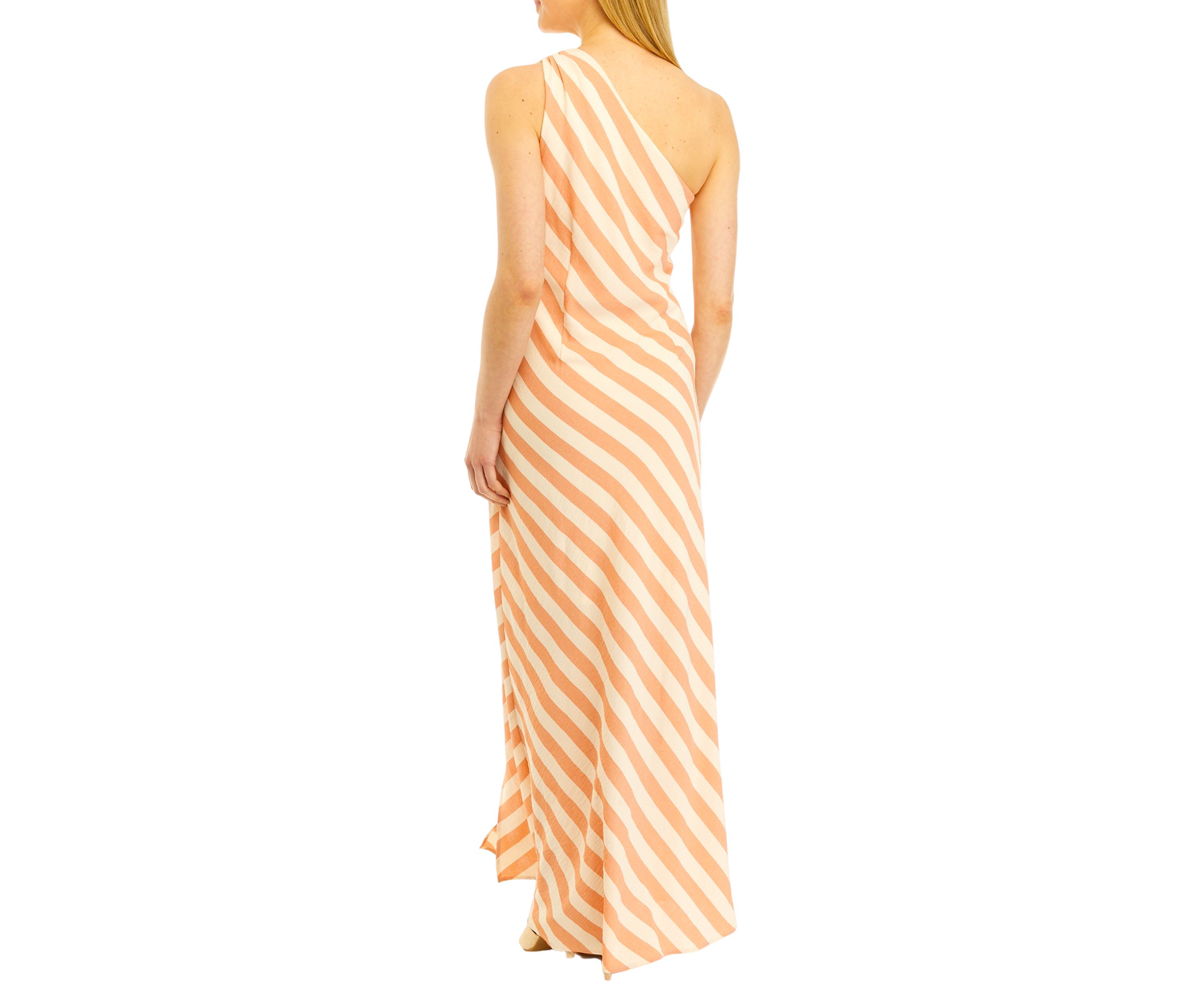 Jewel Moser x Crown & Ivy™ The Coral Dress