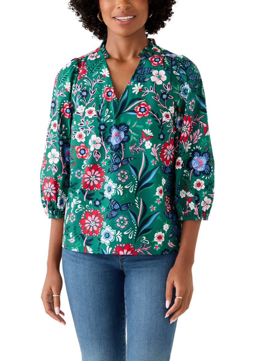 Womens Three-Quarter Sleeve V-Neck Top