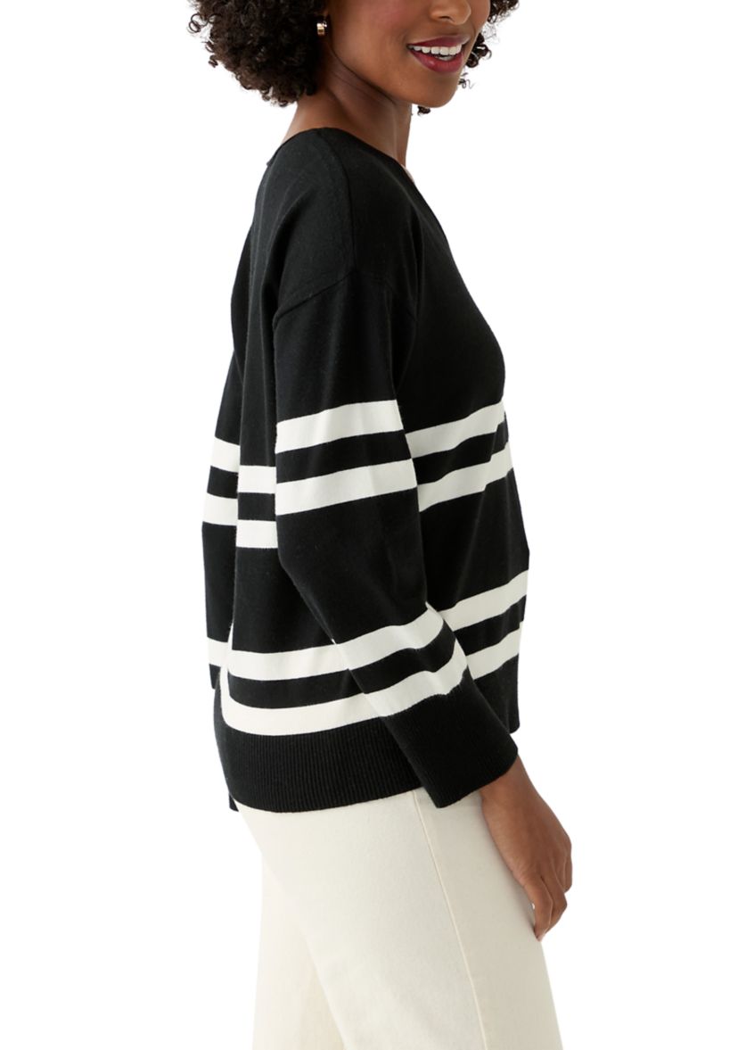 Womens Fine Gauge V-Neck Sweater Knit Top