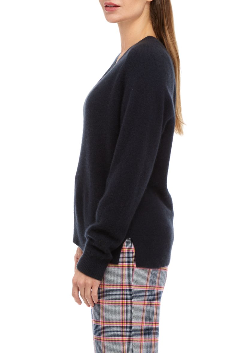 Womens Long Sleeve V-Neck Cashmere Sweater