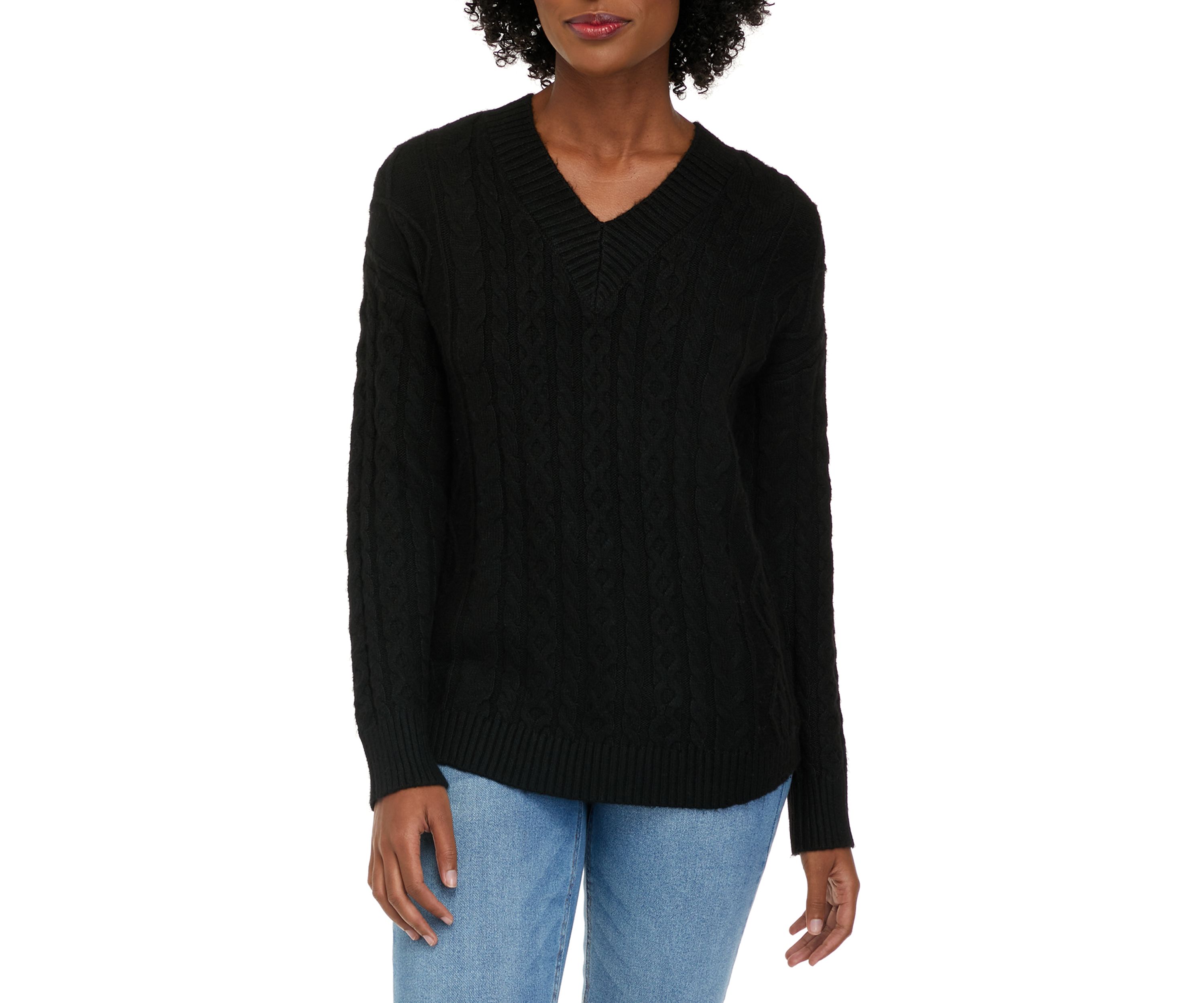 Womens V-Neck Cable Round Hem Sweater