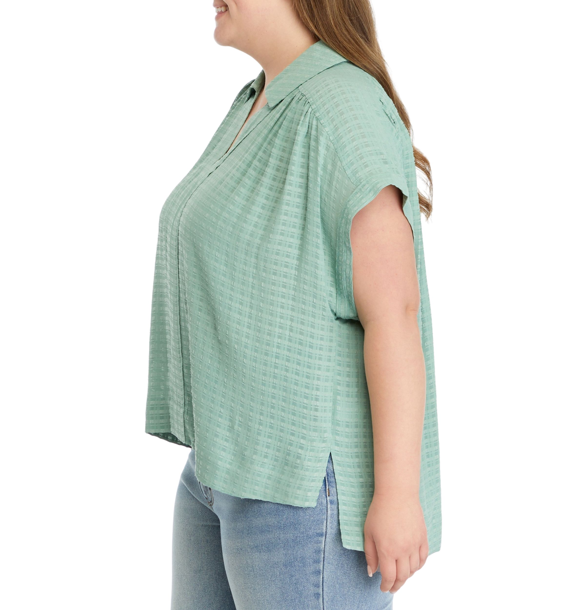 Plus Size Collared Short Sleeve Top