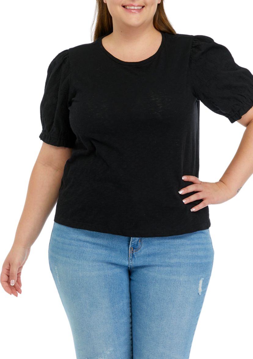 Plus Size Embroidered Puff Sleeve Top
