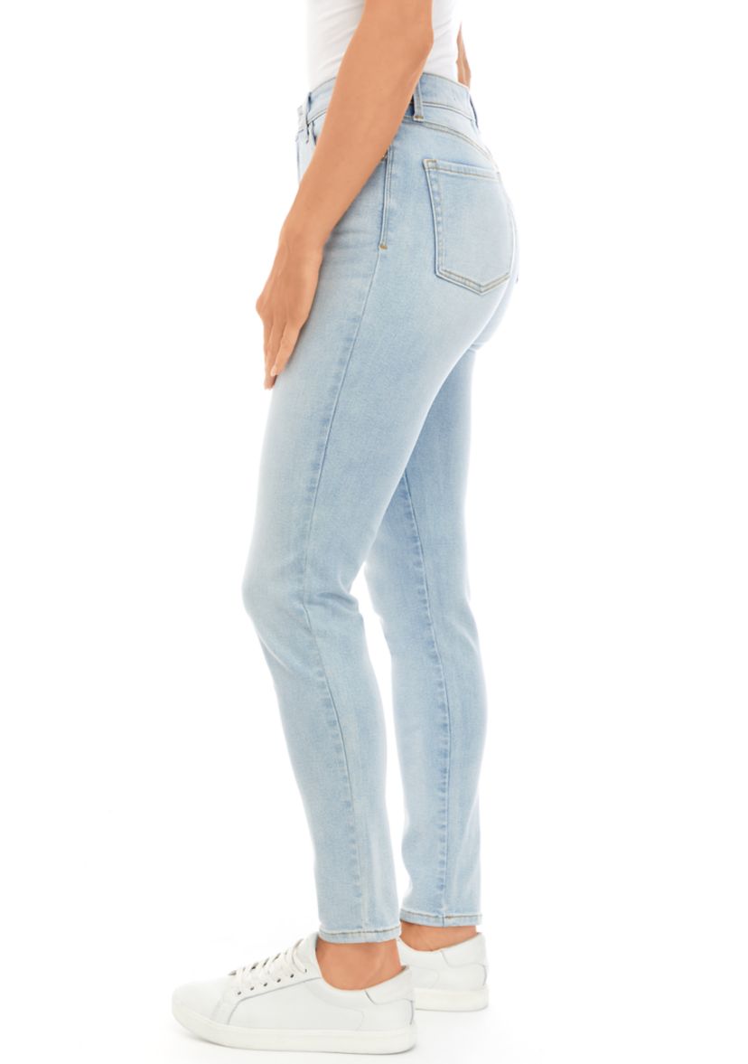 Womens Anywhere Skinny Jeans