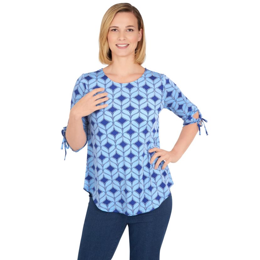 Geometric puff print knit top