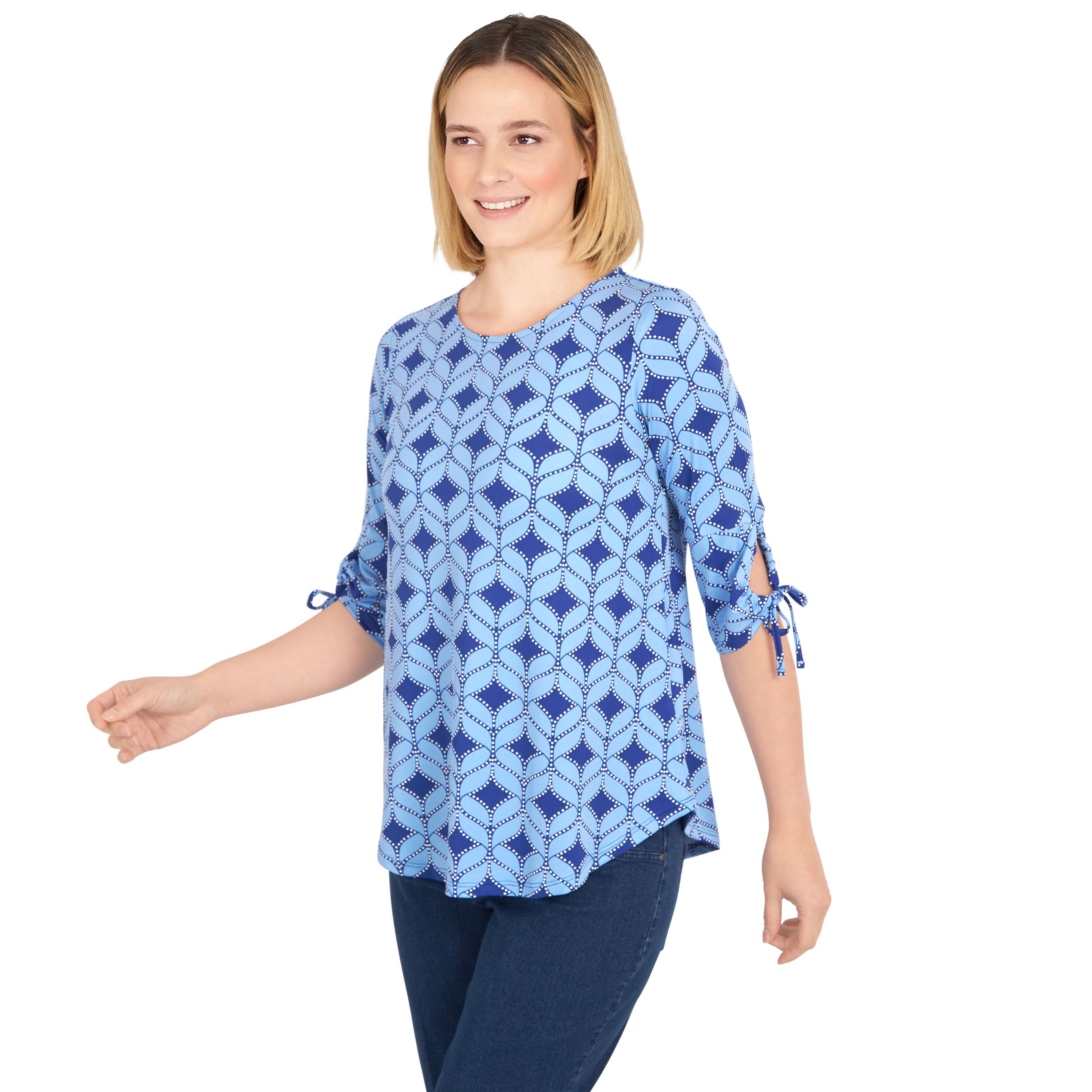 Geometric puff print knit top