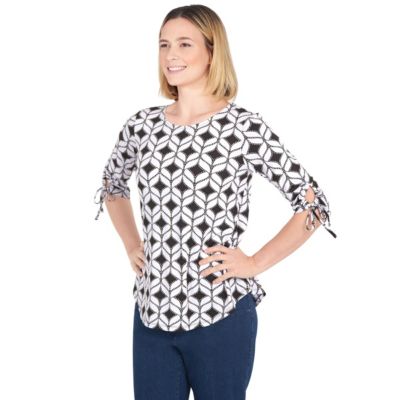 Geometric puff print knit top