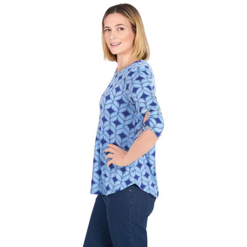 Geometric puff print knit top