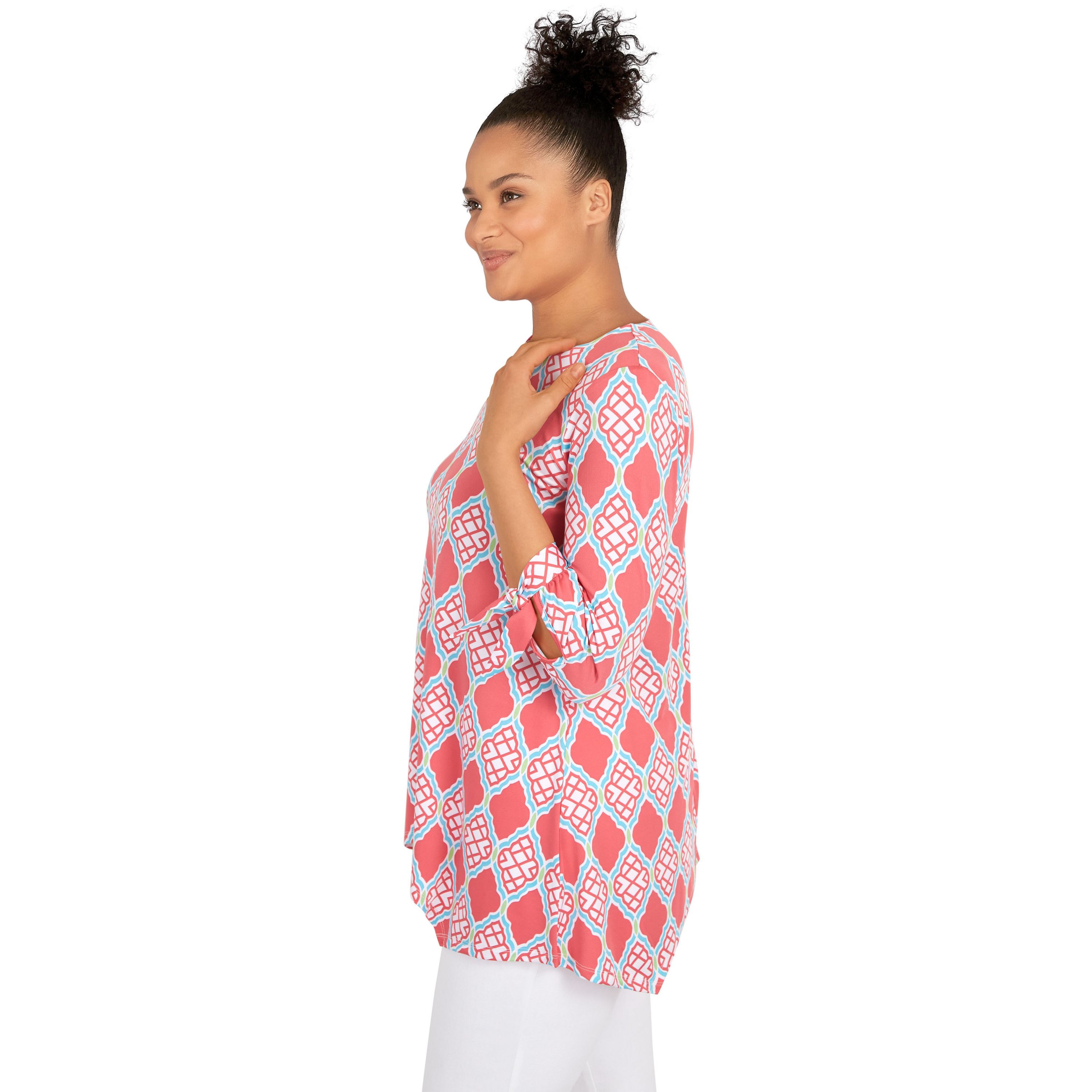 Lattice pattern print knit tie sleeve top