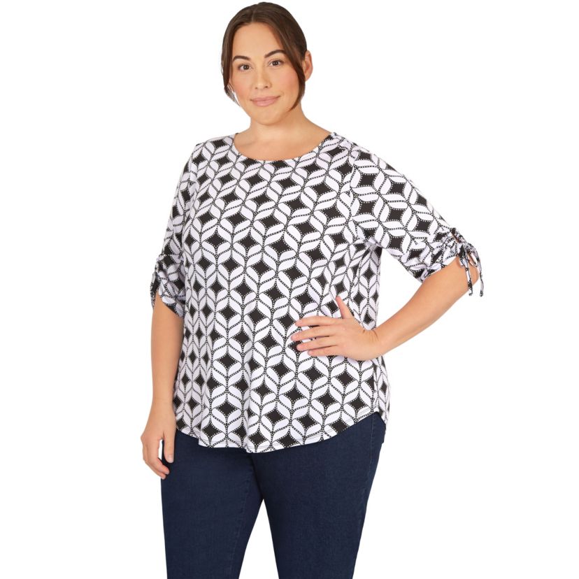 Geometric puff print knit top
