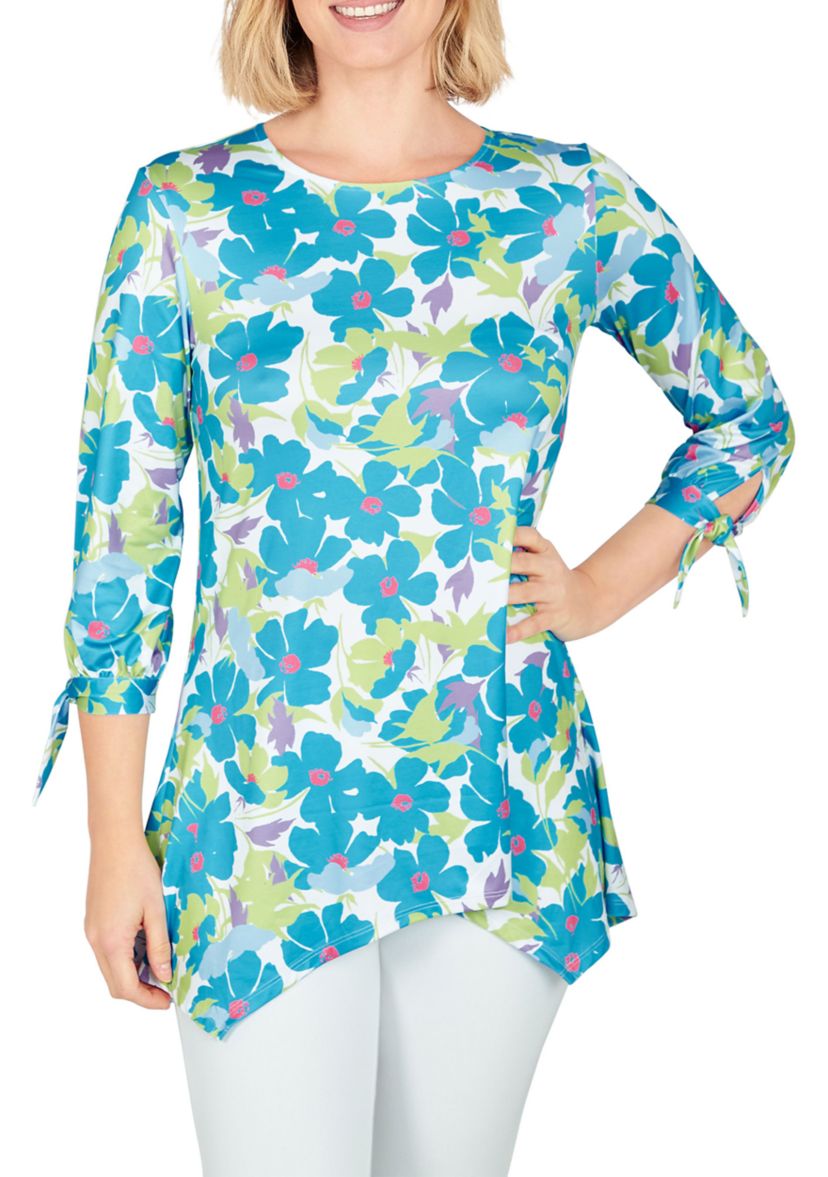 Effortless Swing Top in Whimsical Daisy