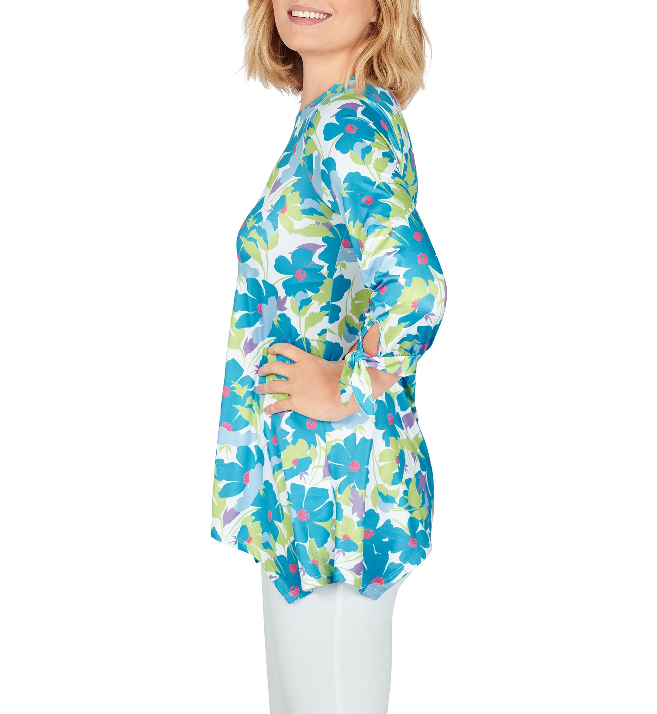 Effortless Swing Top in Whimsical Daisy