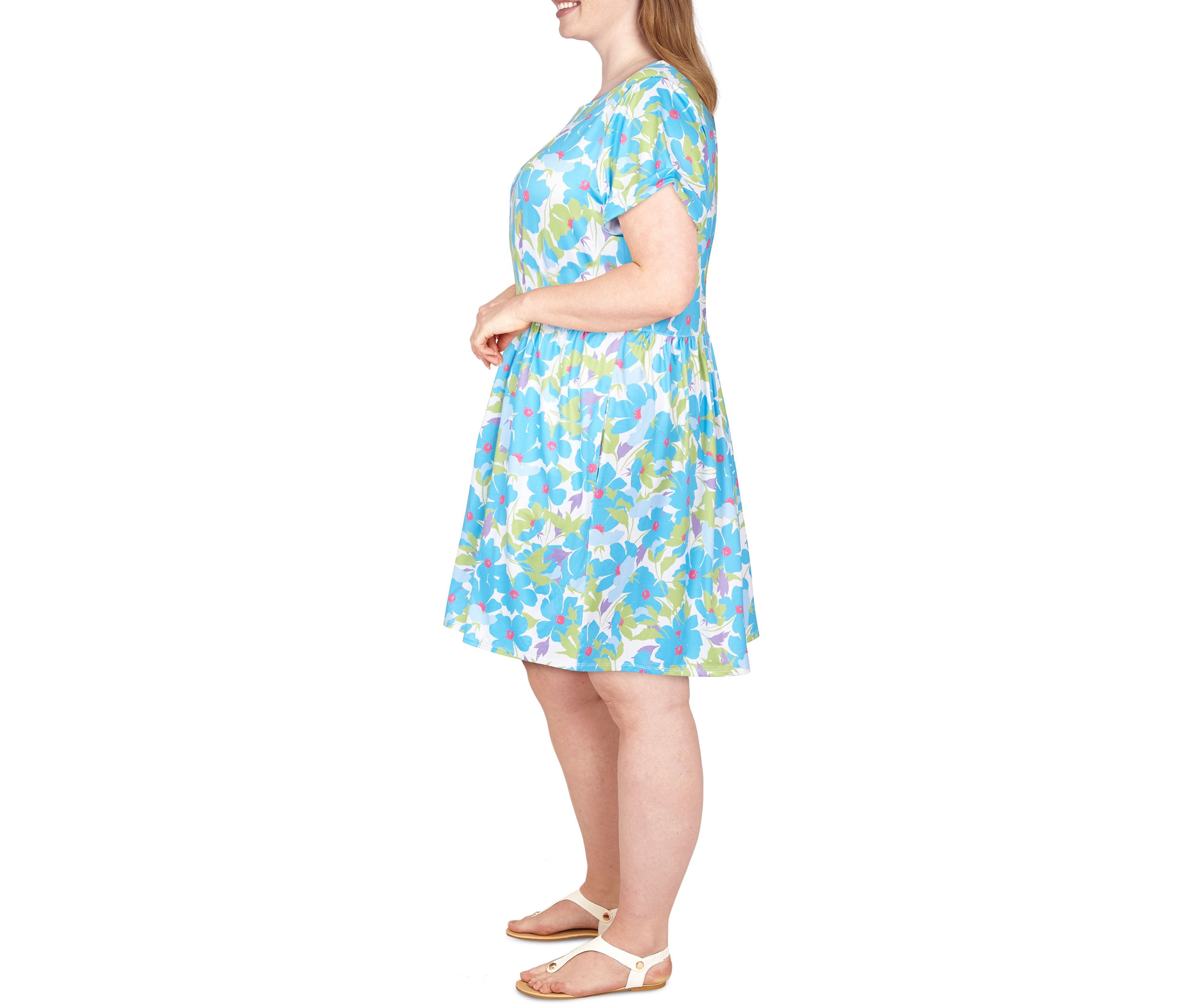 Easy Fit Dress in Whimsical Daisy