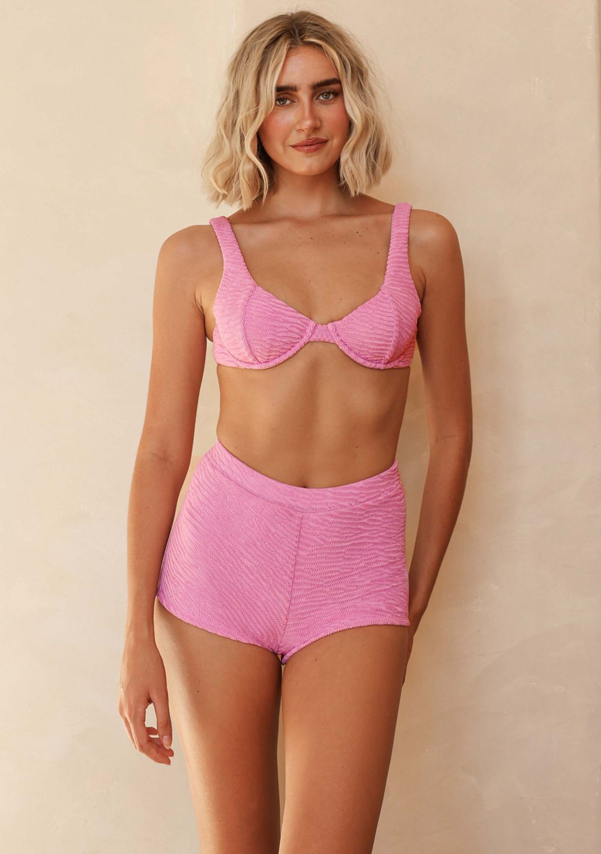 Farrah Elastic Waist Booty Short