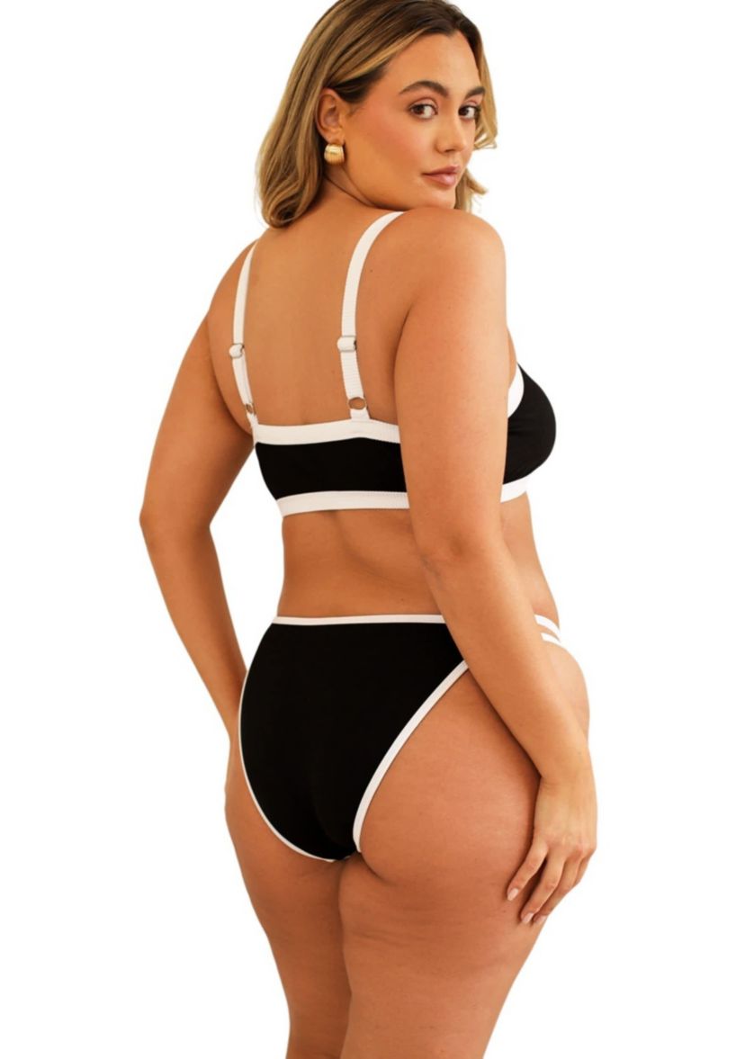 Cyrus Bottom