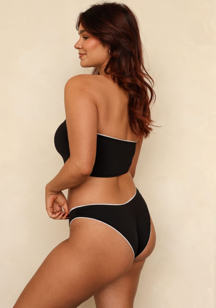 Monet Super Cheeky Bottom