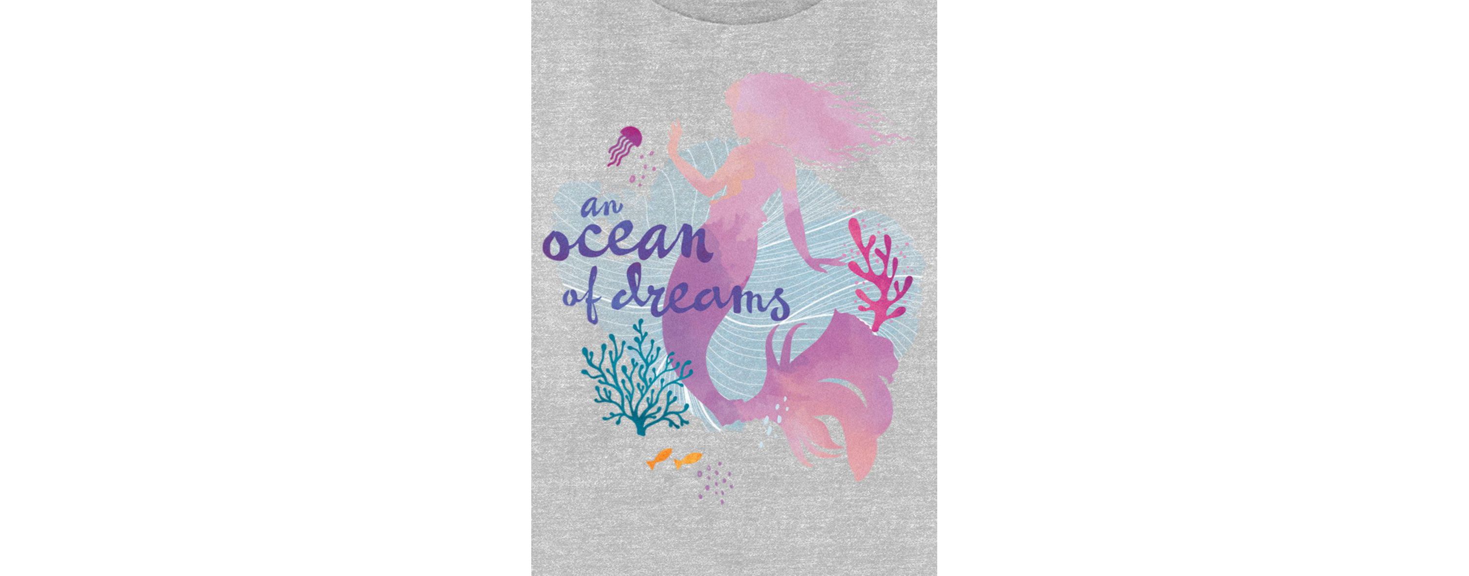 OCEAN OF DREAMS Graphic T-Shirt