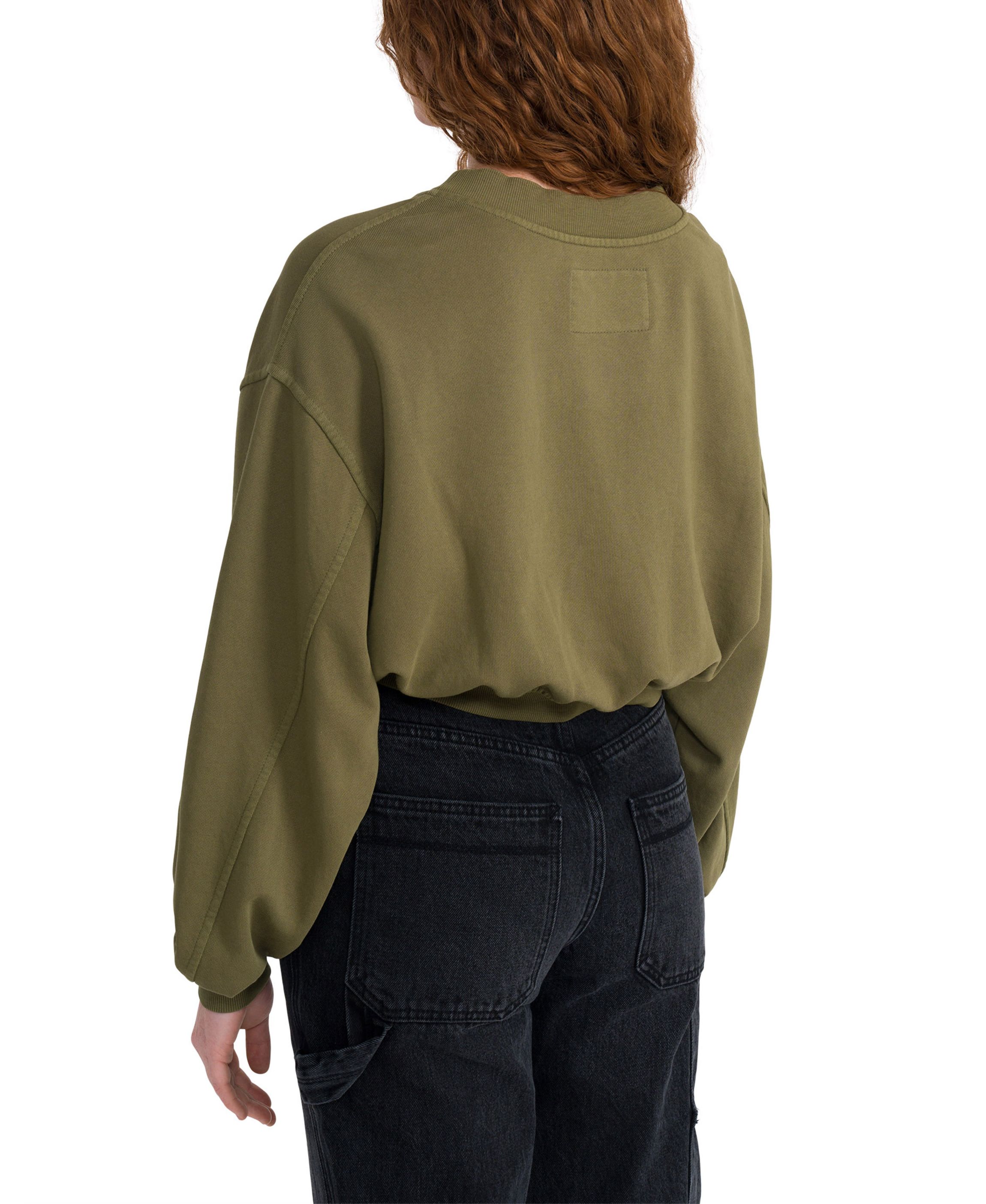 7.7 V-Neck Crop Sweatshirt