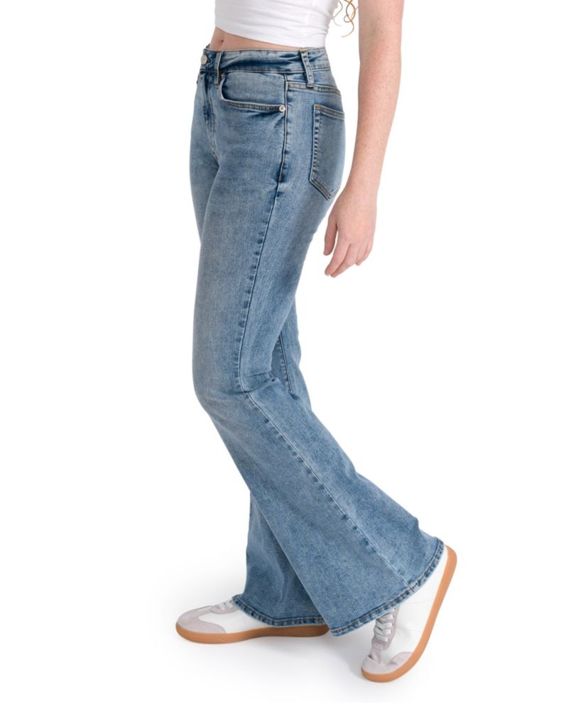7.7 Flare Jean