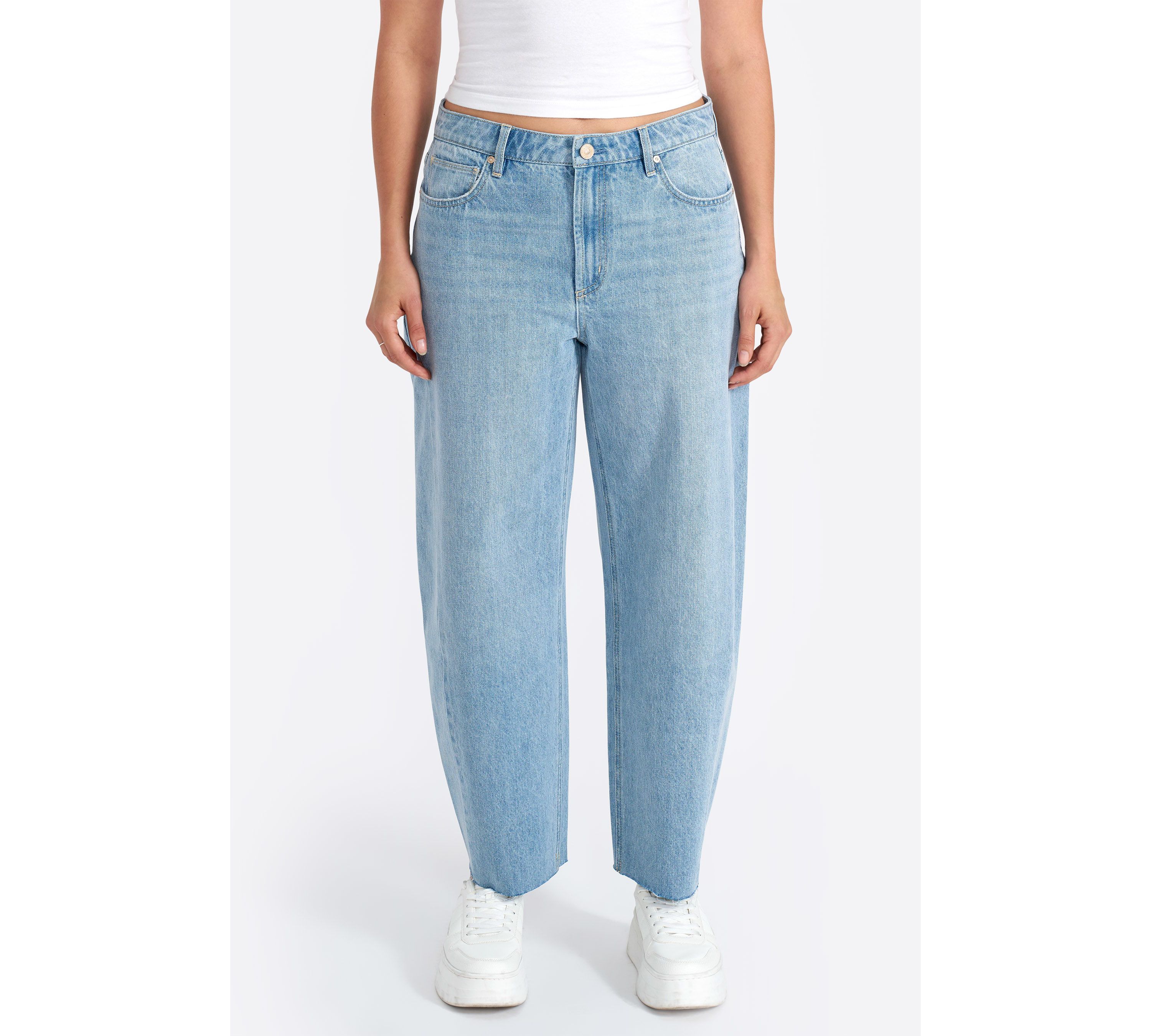 BARREL JEAN