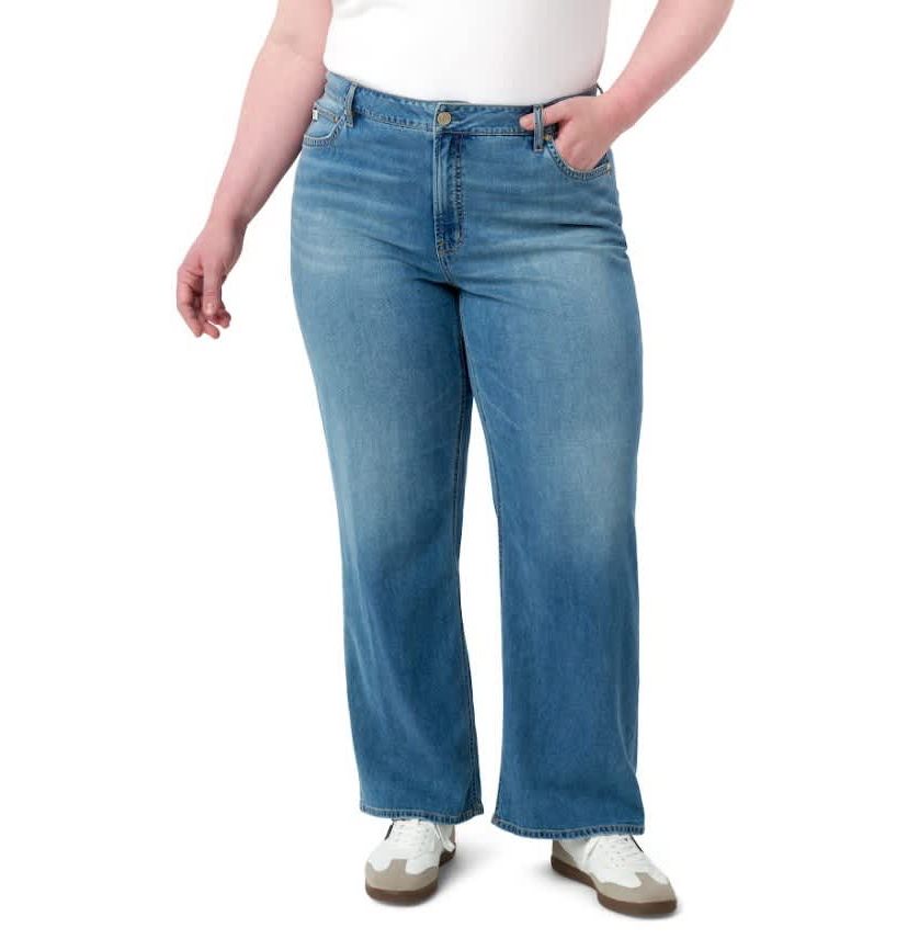 Featherweight Wide Leg