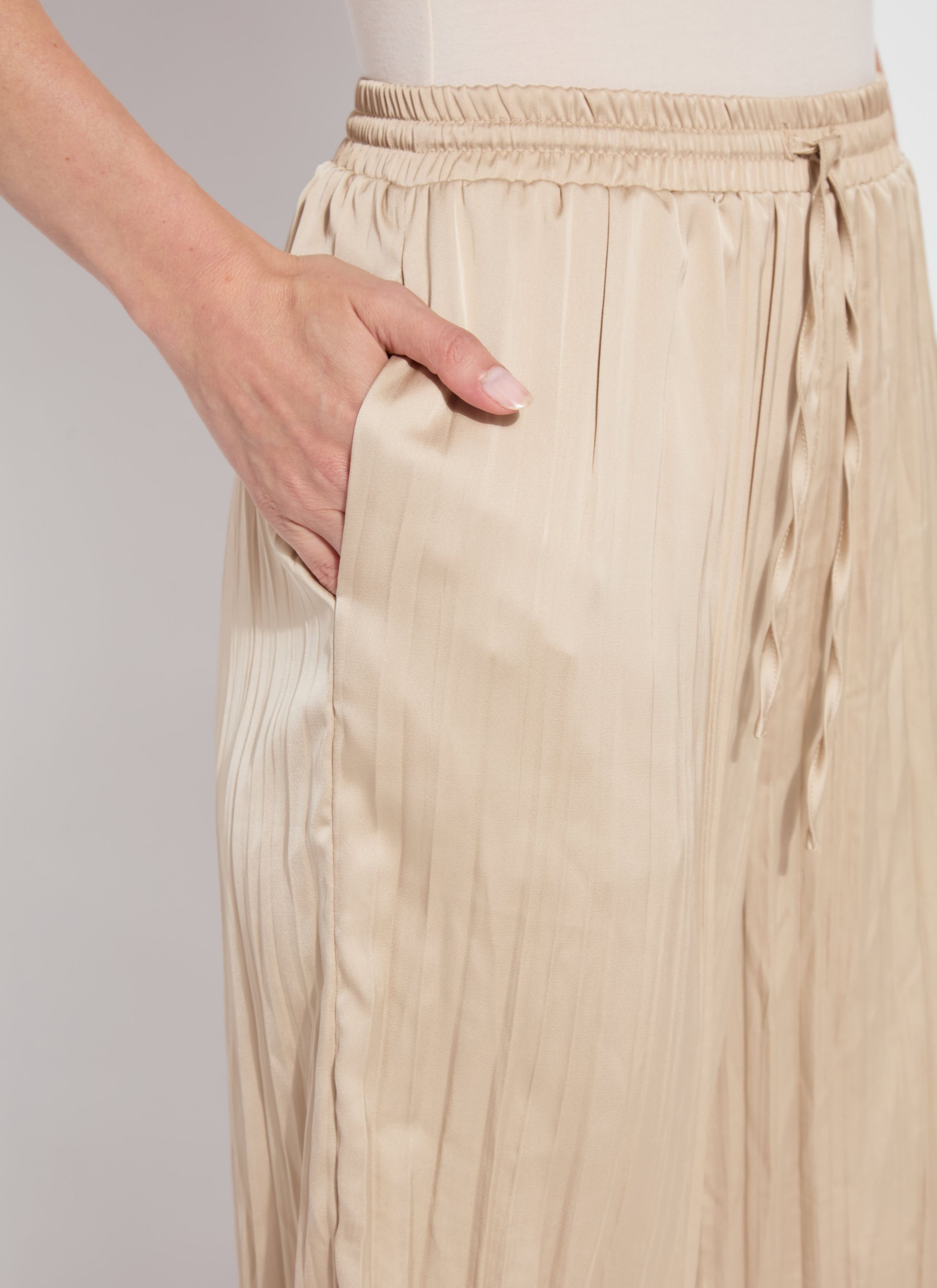 Plus The Packable Pleated Palazzo Pant