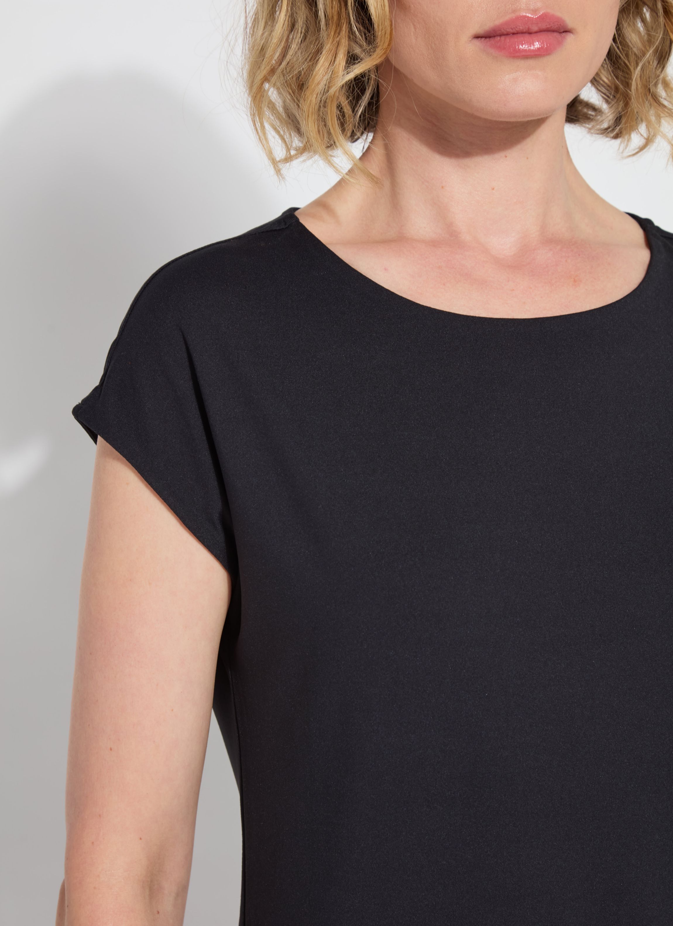 Lyssentials Top