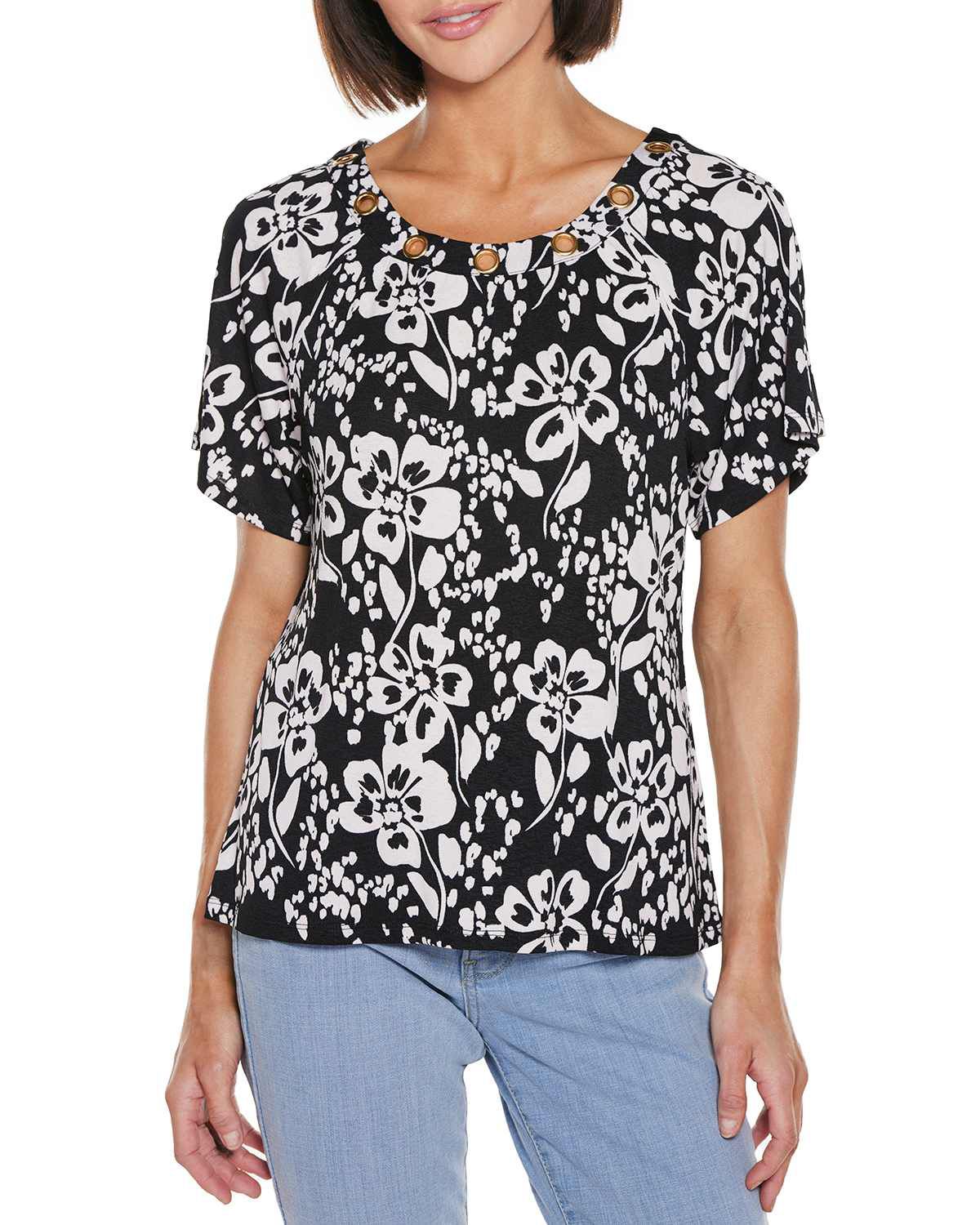 Grommet Detail Floral Short Sleeve Knit Top