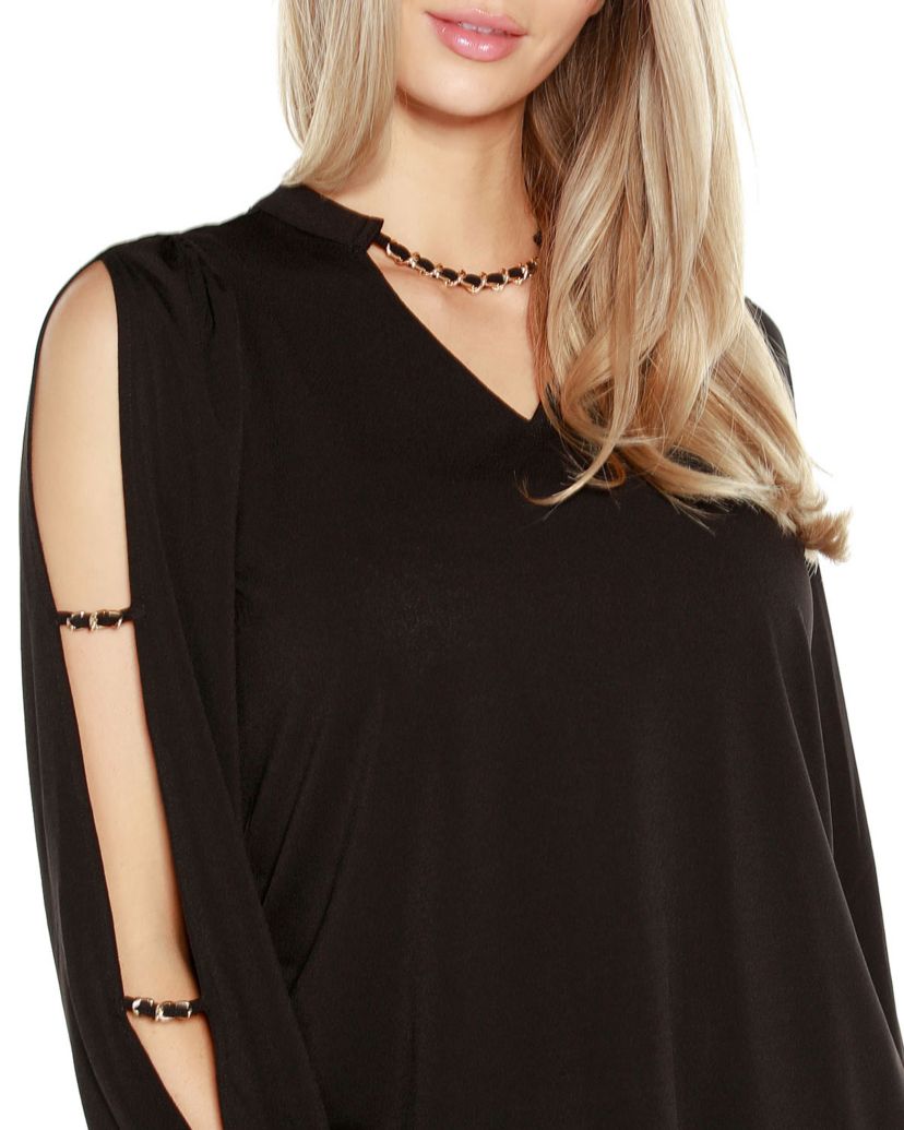 Split-Sleeve Chain-Neck Keyhole Top