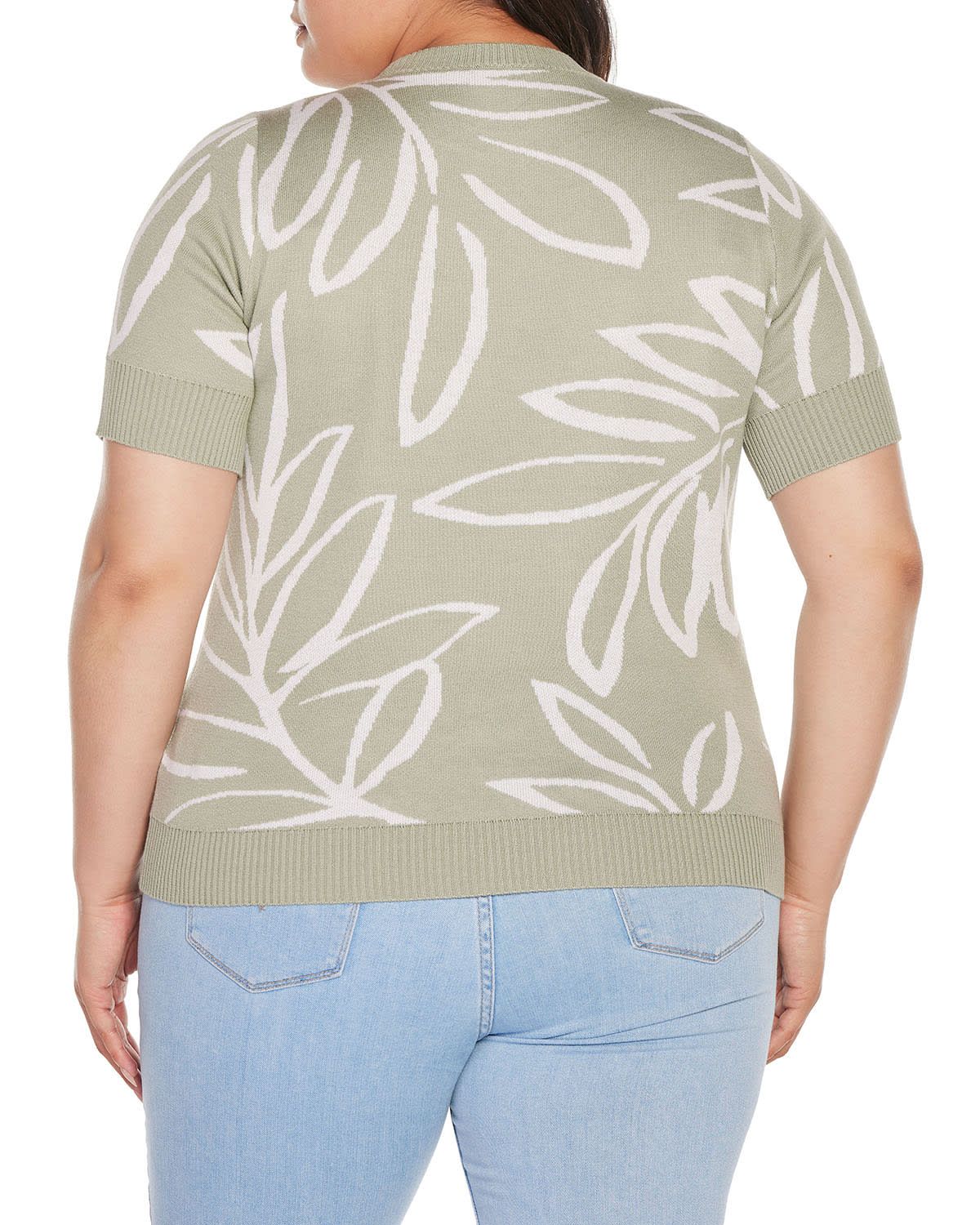 Plus Size Floral Jacquard Short Sleeve Sweater