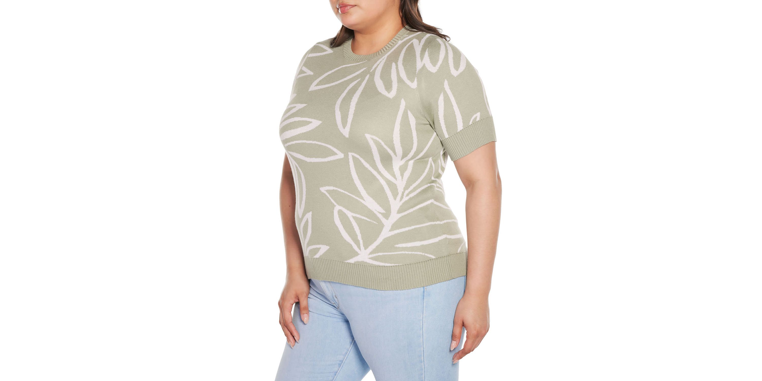 Plus Size Floral Jacquard Short Sleeve Sweater