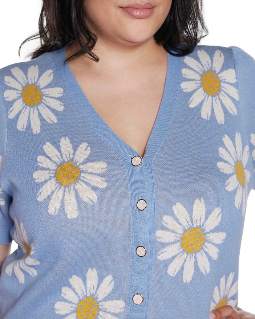 Plus Size Daisy Jacquard V-neck Cardigan Sweater