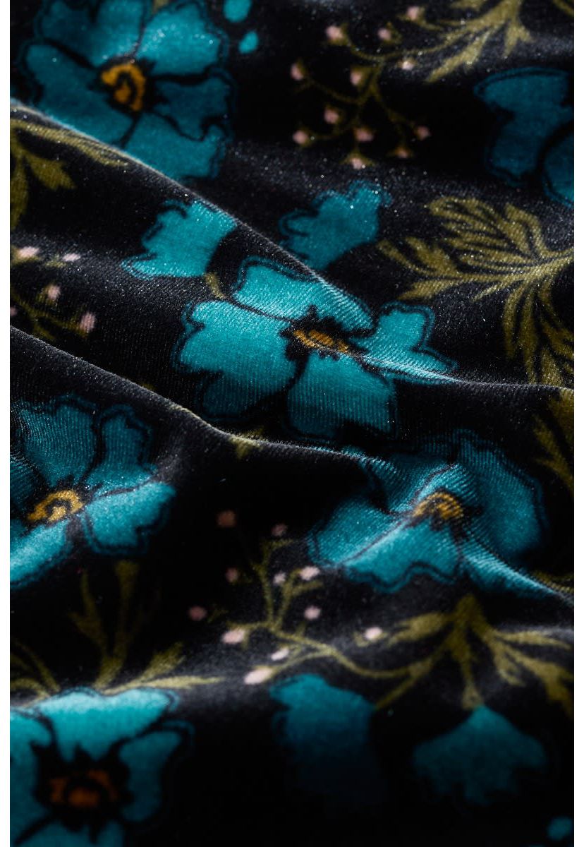 Oak Cottage Dress