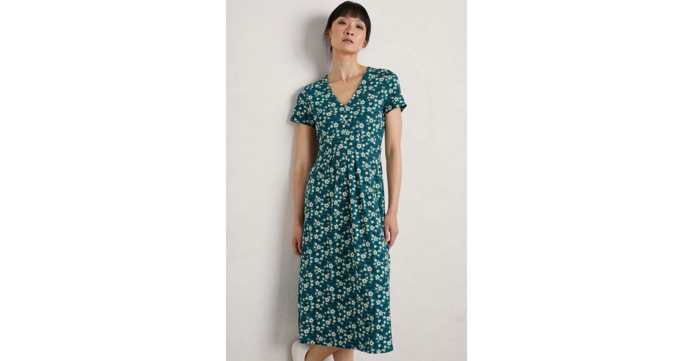 Flower Bud Short Sleeve V-Neck Midi Dress