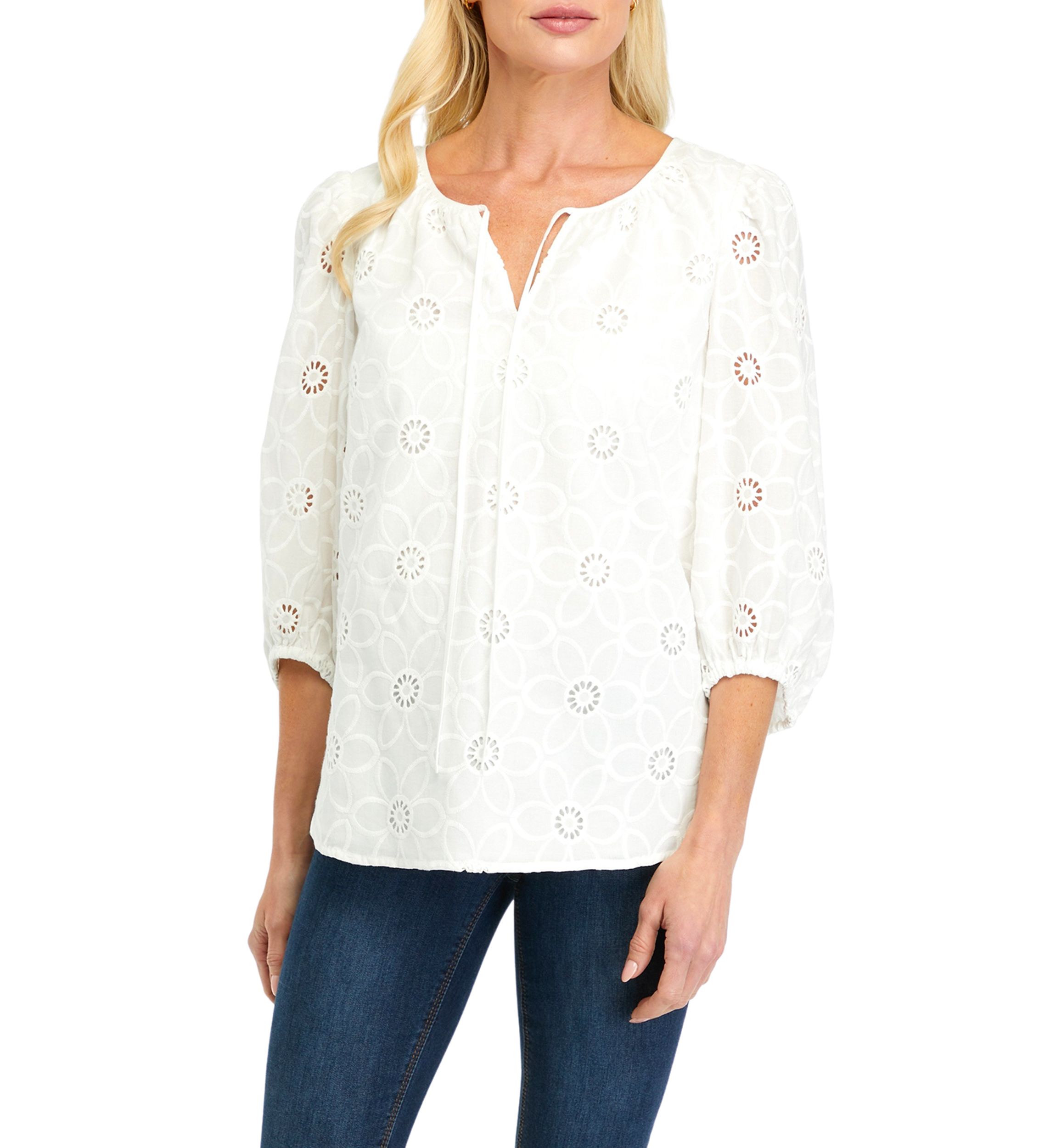 Womens Floral Eyelet 3/4 Sleeve Blouse