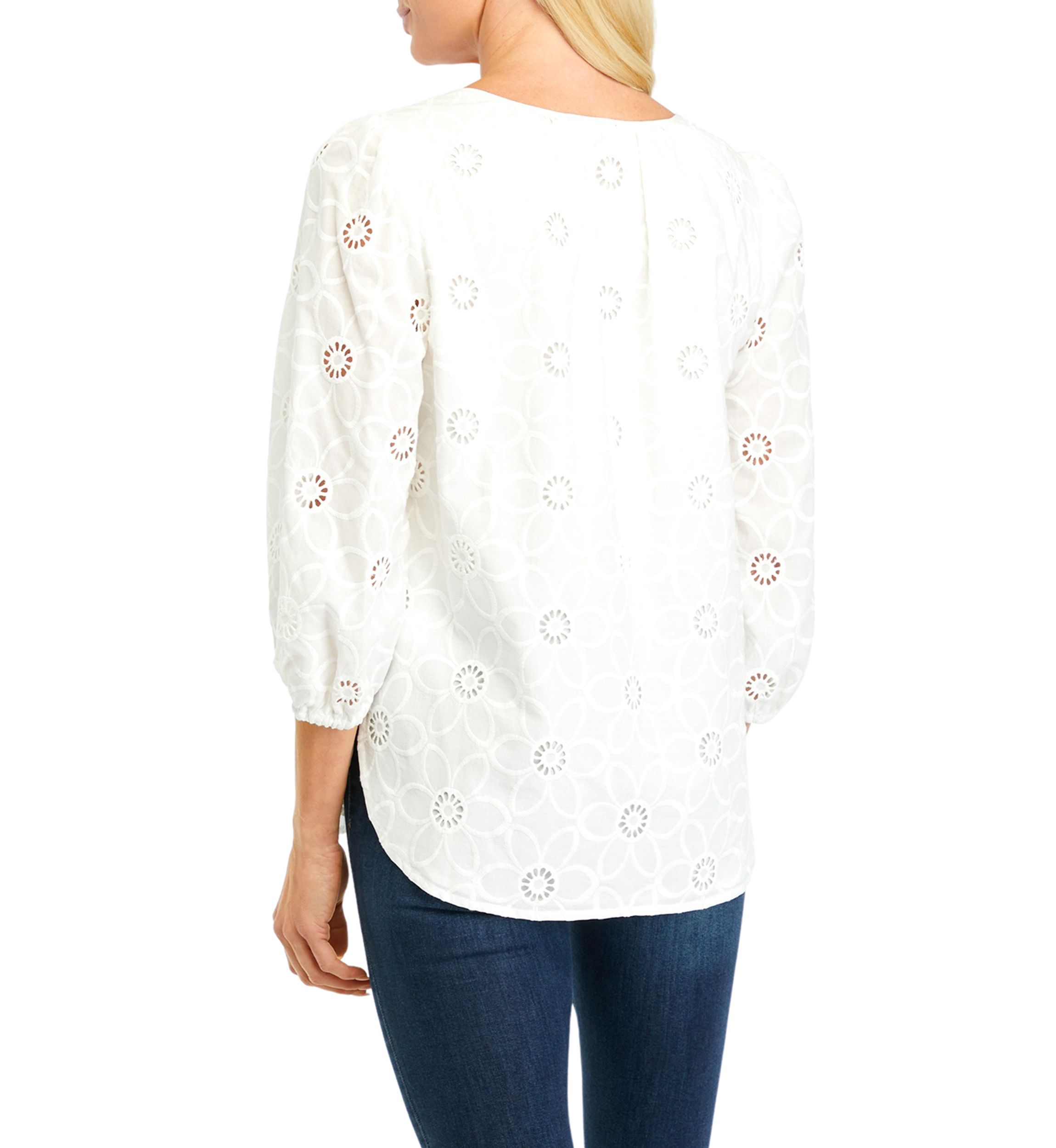 Womens Floral Eyelet 3/4 Sleeve Blouse