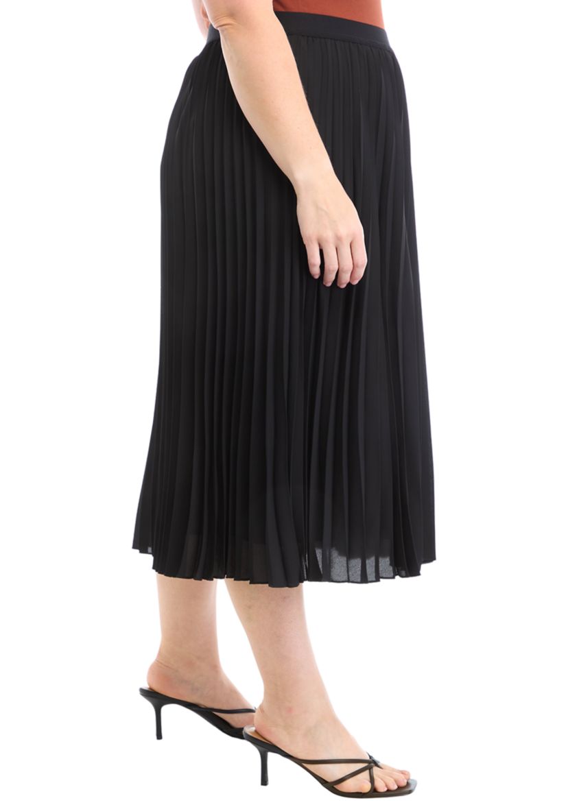 Plus Size Pull On Pleated Skirt