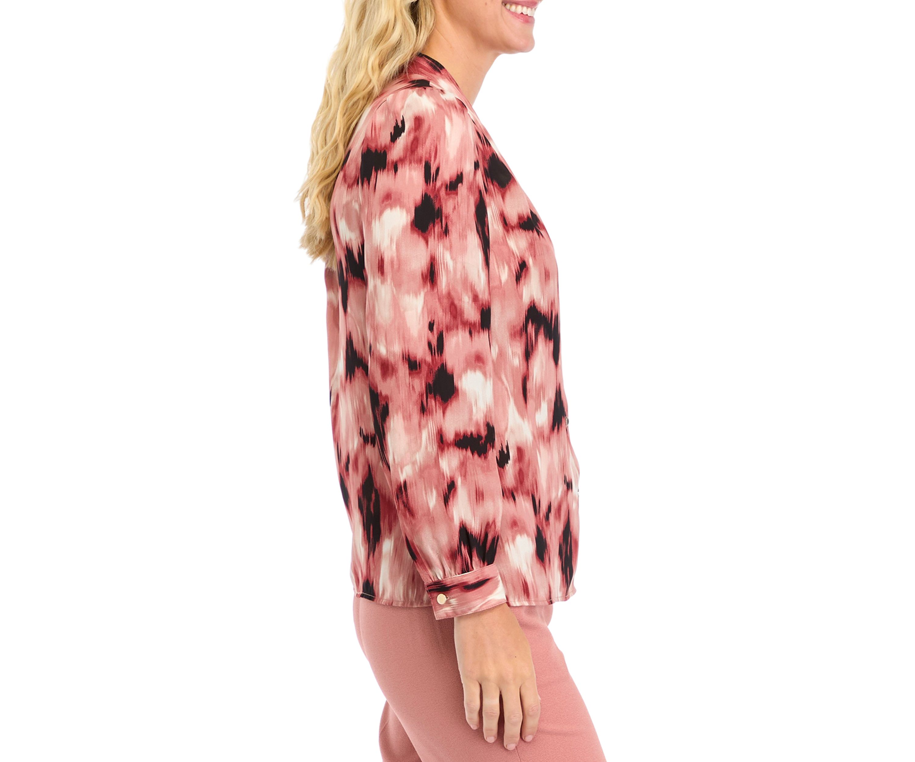 Petite Blurred Print Collarless Button Front Blouse