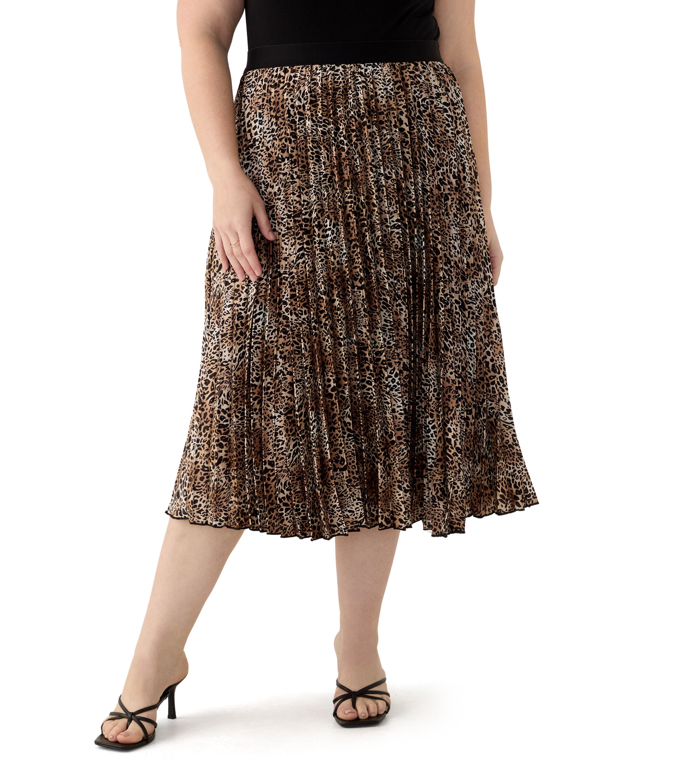 Plus Size Pull On Printed Skirt 