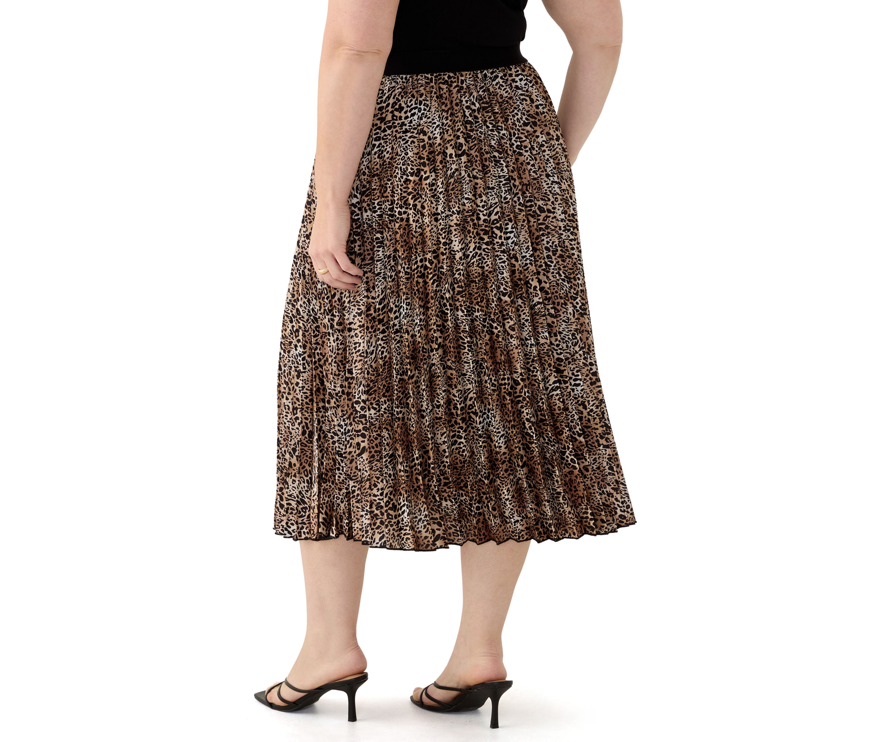 Plus Size Pull On Printed Skirt 