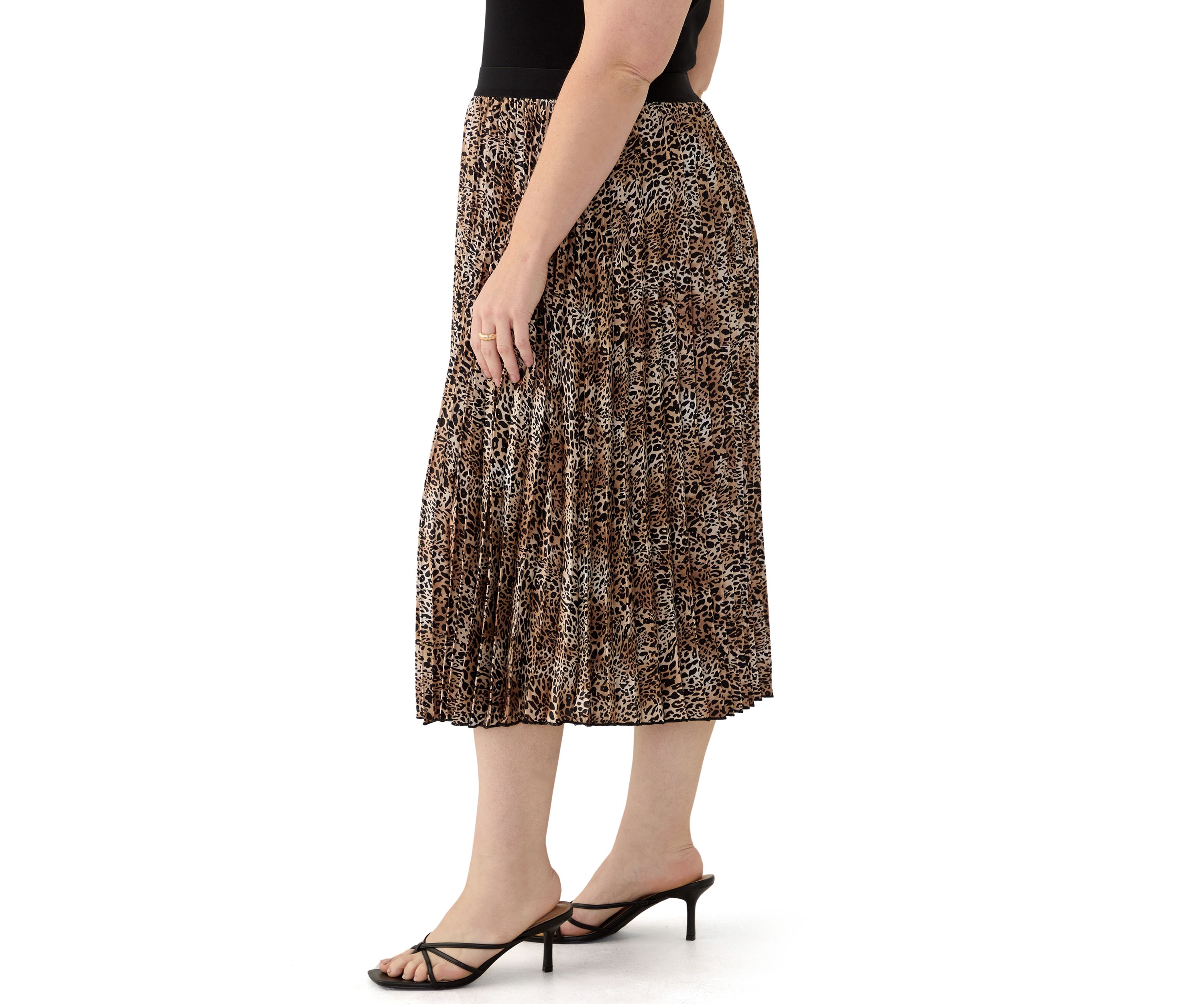 Plus Size Pull On Printed Skirt 